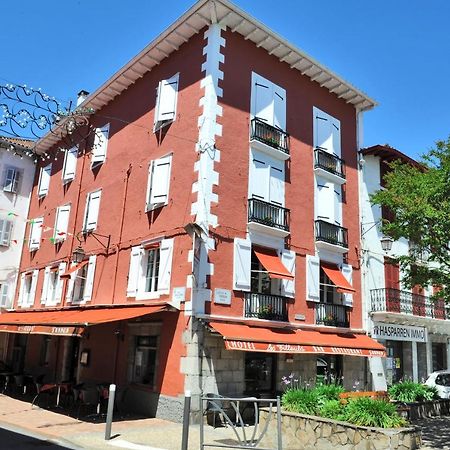 Hotel Les Tilleuls Hasparren Eksteriør bilde
